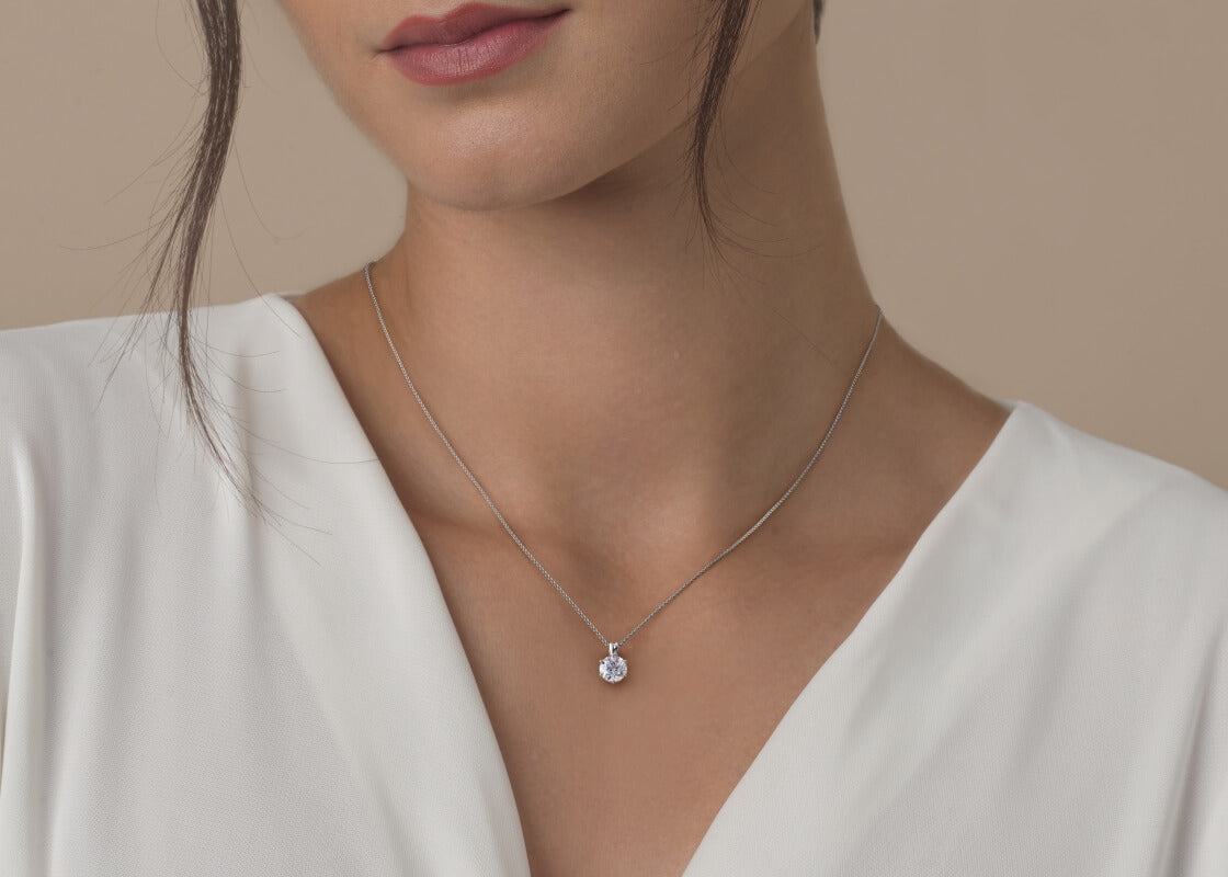 Elara Pendant