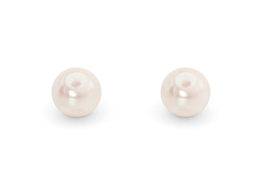 Embodying timeless elegance, the Marina Studs capture the simple beauty of pearls. Whether worn alone or layered, they add a classic touch that never goes out of style.