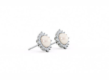 Maris Studs